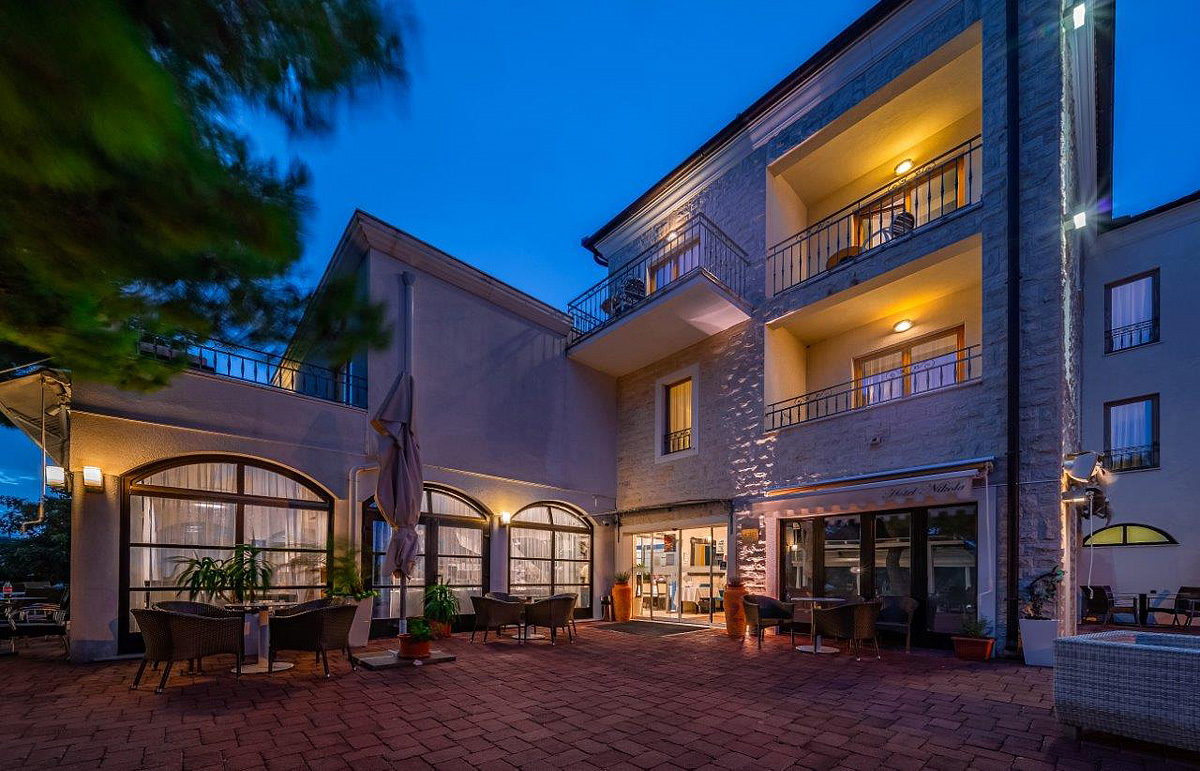 Hotel Nikola 8