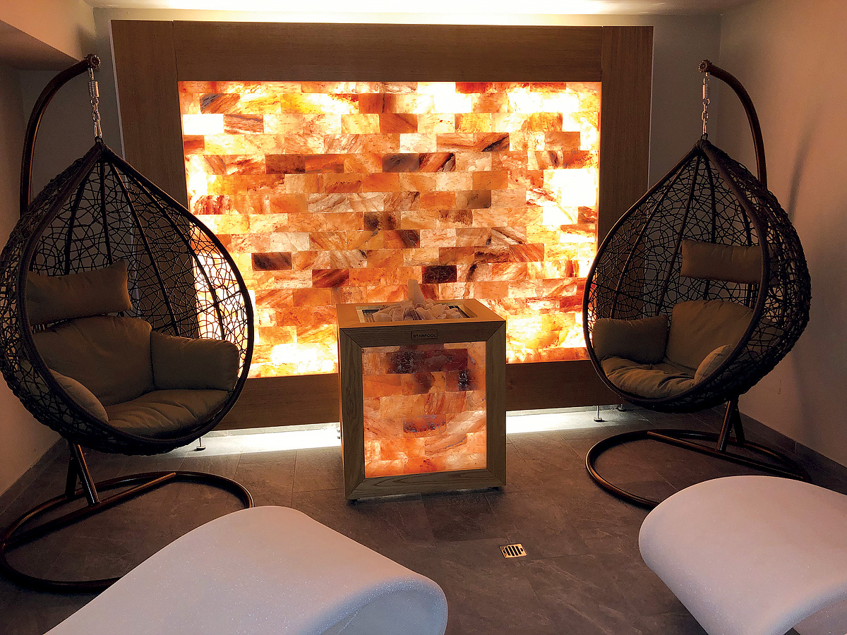 Alps Wellness Hotel Oriental 24