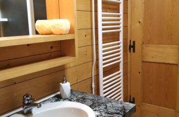 Priv�tn� apt. Varena***