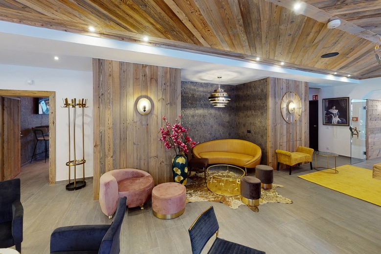 Hotel Hotel Panther