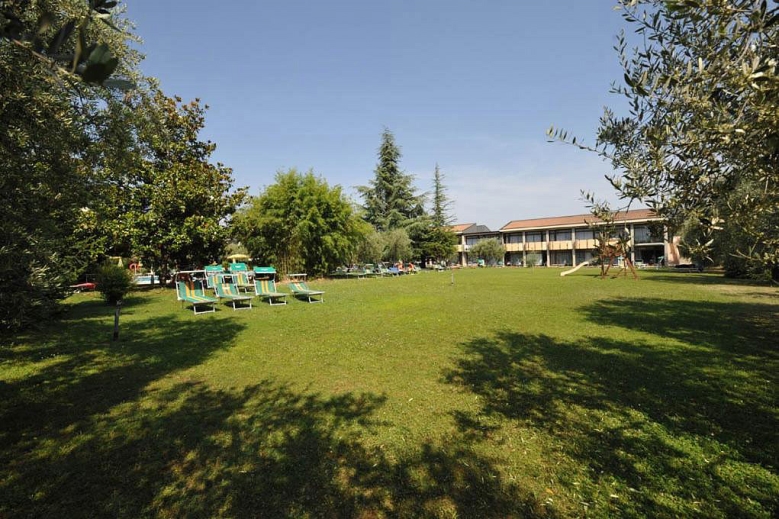 Hotel Park Hotel Oasi dovolenka
