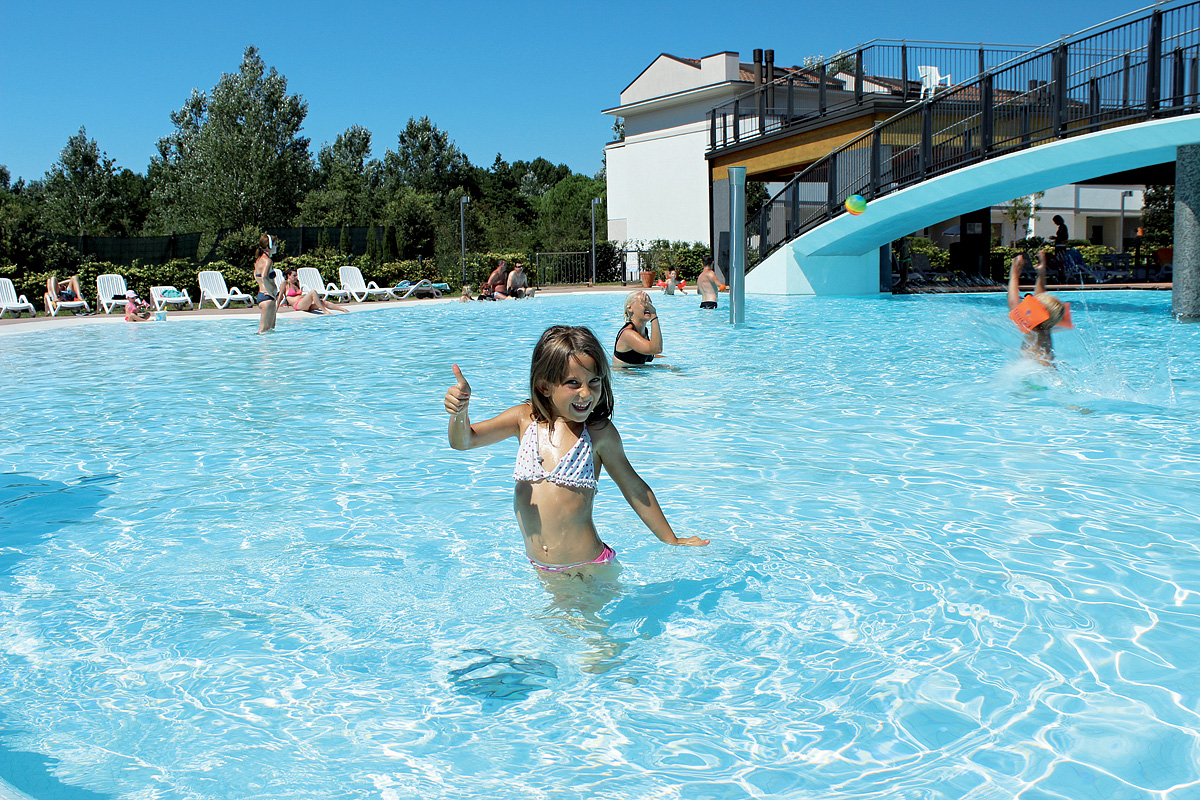 Villaggio Evanike 26