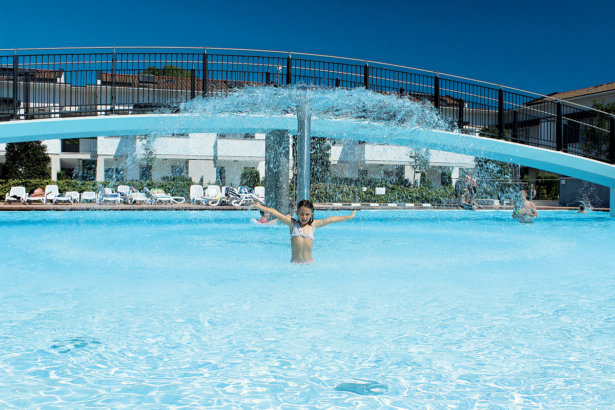 Villaggio Evanike 28