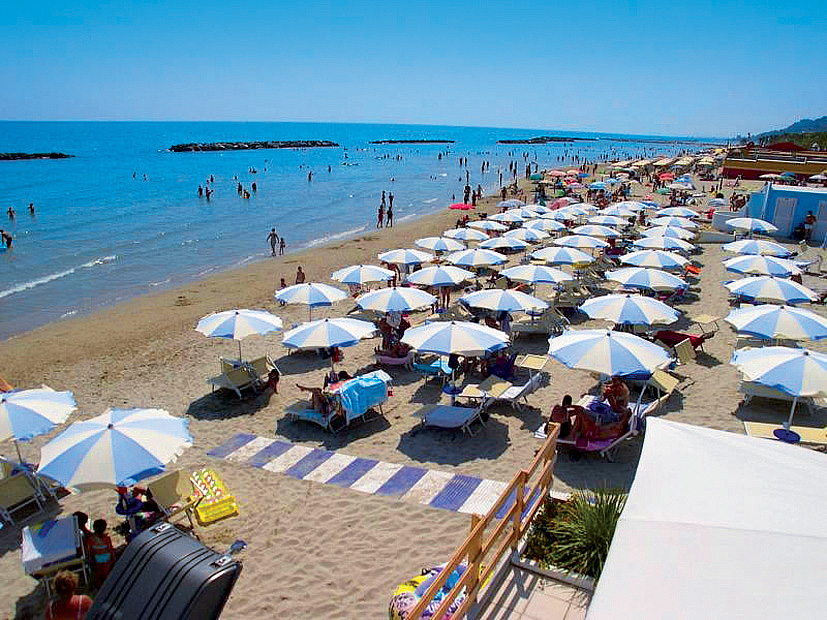 Residence I Delfini 17