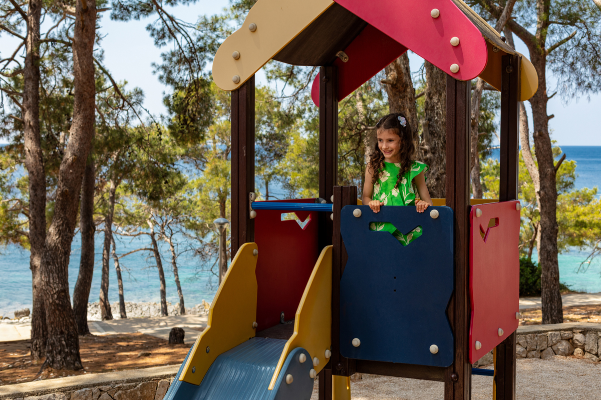 Family Hotel Vespera 12