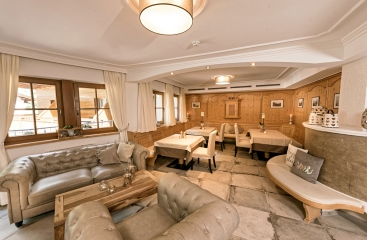 Hotel M�derle ***