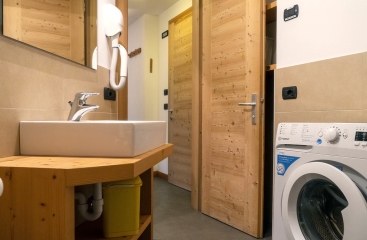Apartm�nov� d�m Teo ****