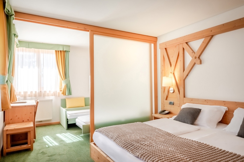 Hotel Hotel Alpine Mugon