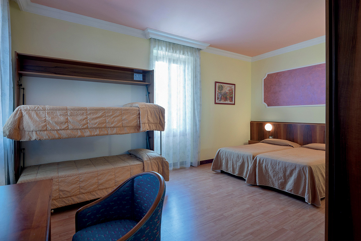 Park Hotel Jolanda 7