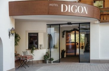 HOTEL DIGON ****