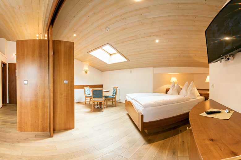 Hotel Gartenhotel Crystal