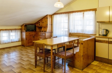 Casa Mistral ***