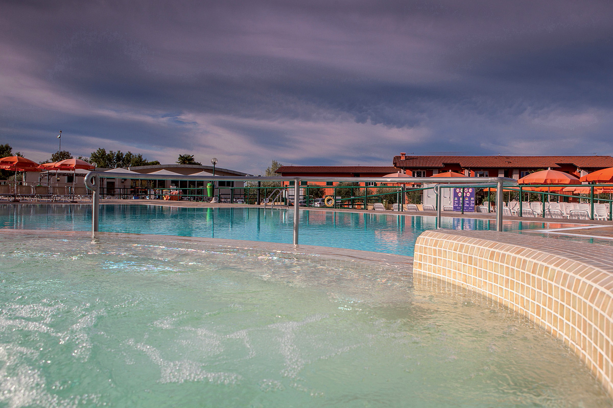 The Garda Village 70