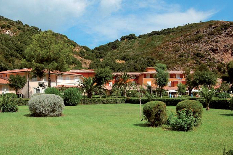 Hotel TH Ortano - Ortano Mare Village Hotel