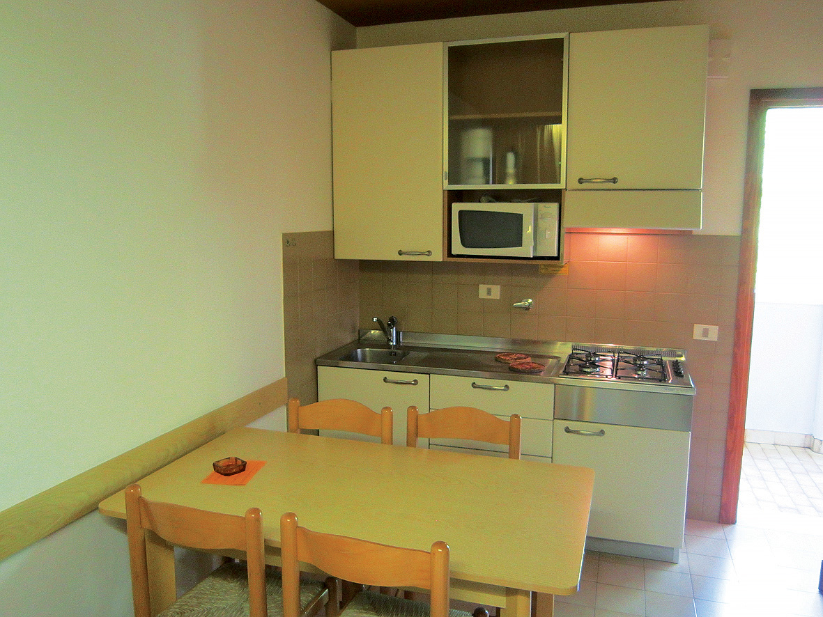 Residence Annamaria 12