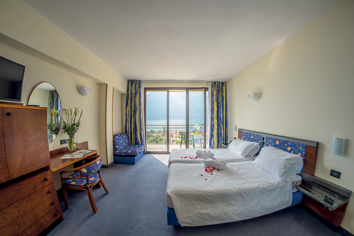 Hotel Royal Village 3