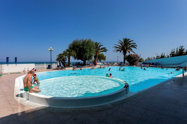 Hotel Residence Baia Santa Barbara