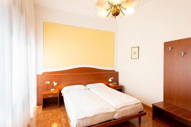 Hotel Hotel Garda Bellevue