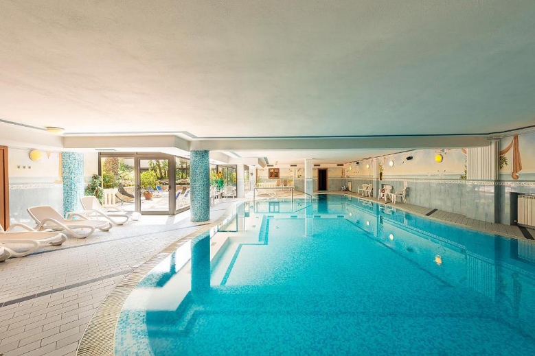 Hotel Hotel Garda Bellevue
