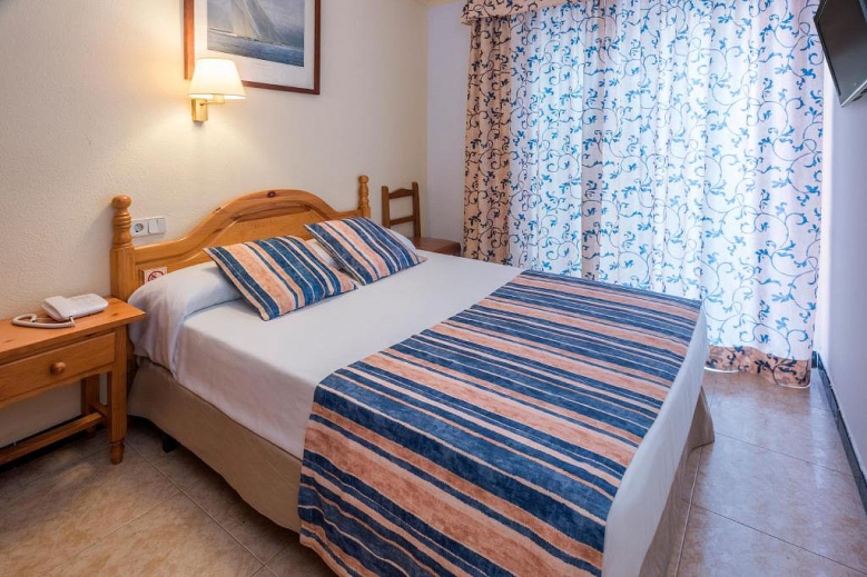 Hotel Hotel GHT Neptuno
