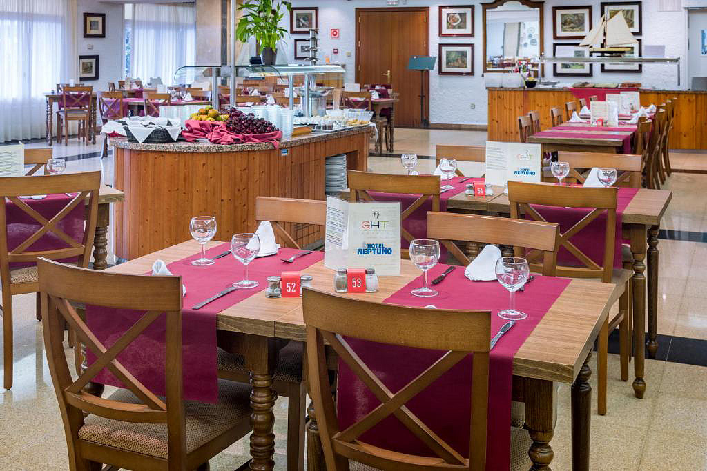 Hotel GHT Neptuno 4