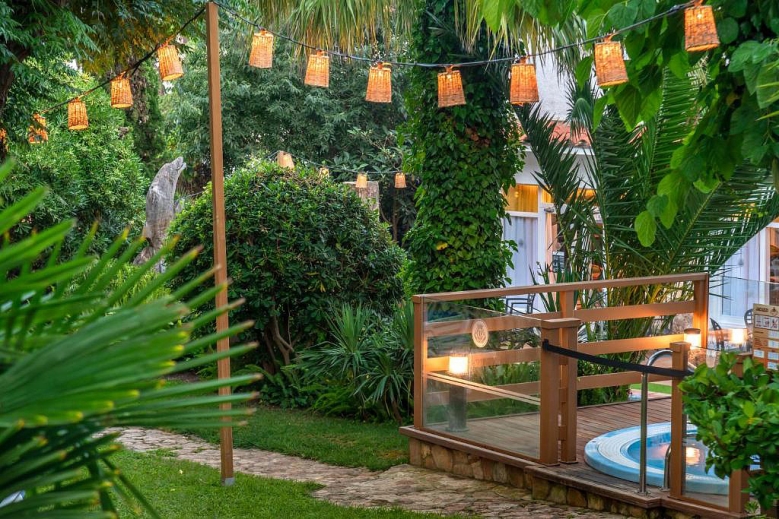 Hotel Hotel GHT Neptuno
