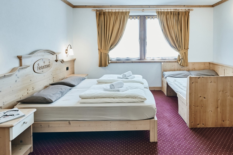 Hotel Hotel 2000