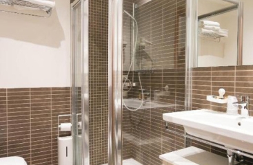 Hotel Il Cervo **** autobusem