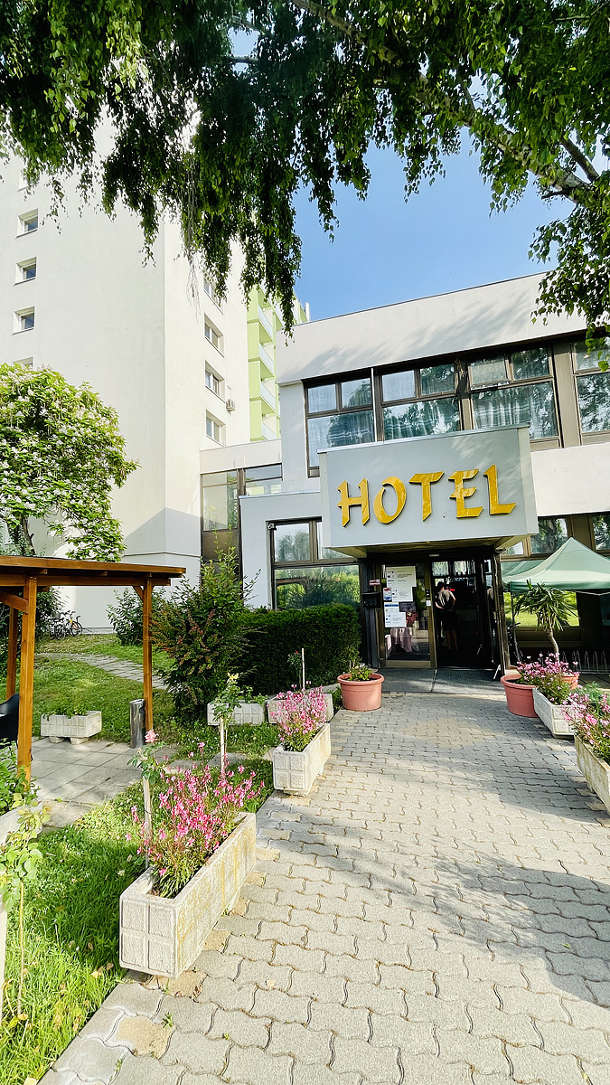 Hotel Magistern s polopenzí 16