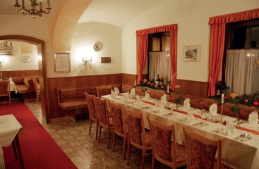 Hotel Edelweiss - Bierhotel Loncium ***