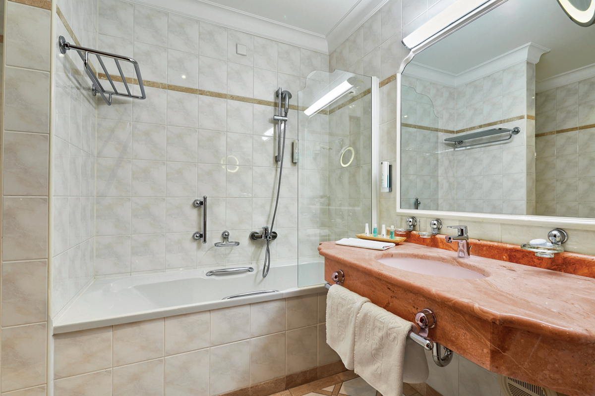 Das Alpenhaus Gasteinertal 12