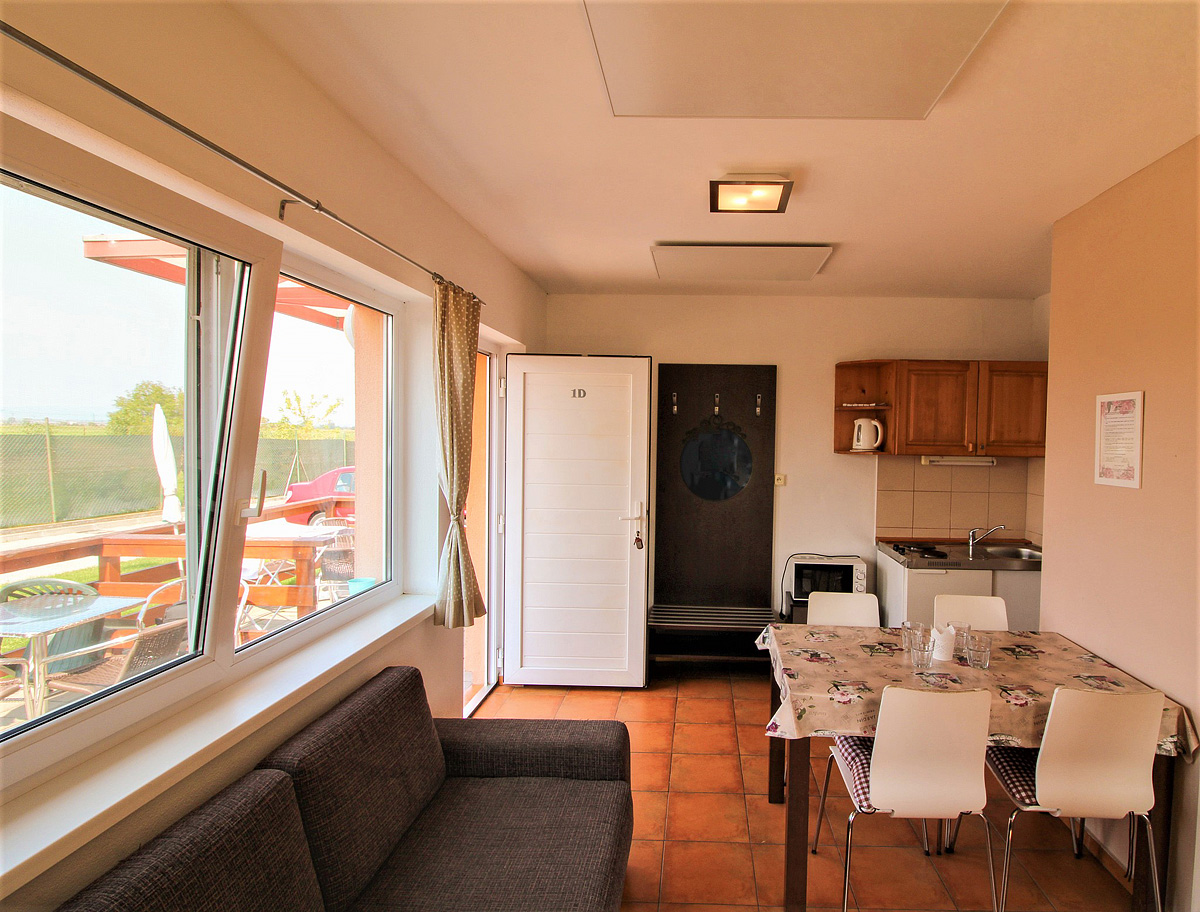 Holiday Village Slnečné jazerá 2