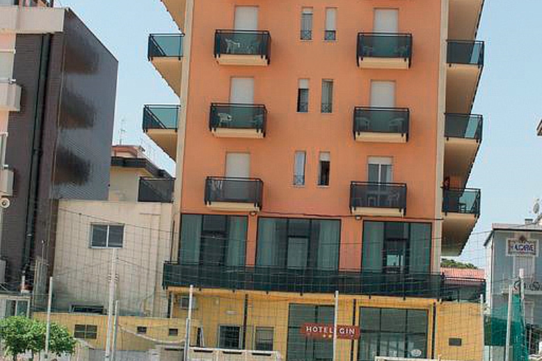 Hotel Hotel Gin