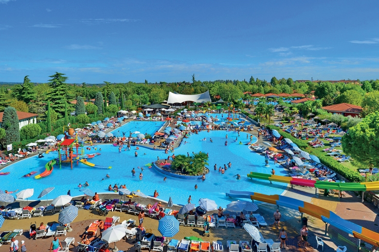 Hotel Camping Bella Italia