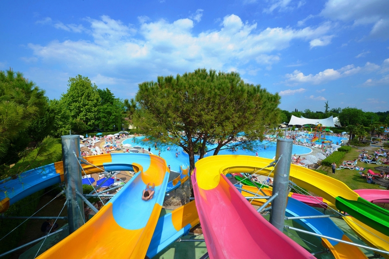 Hotel Camping Bella Italia
