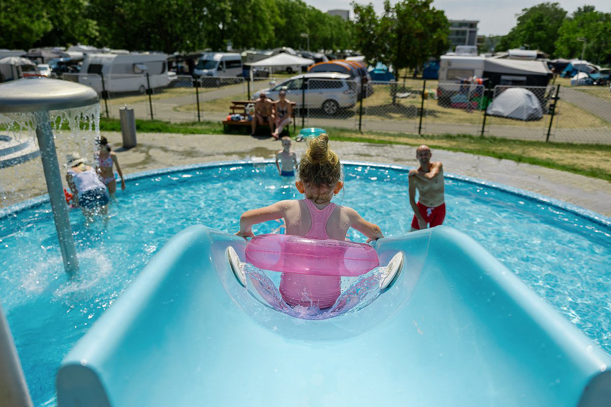 Balatontourist Füred Camping 15