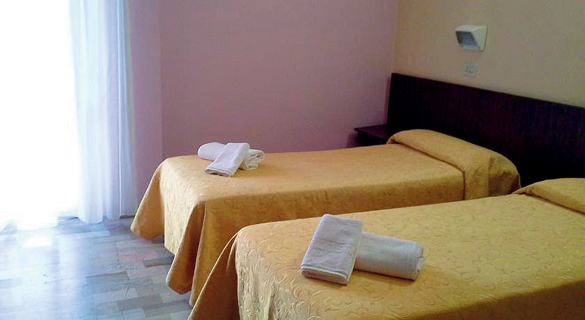 Hotel Annetta 5