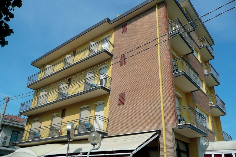 Hotel Hotel Crosal
