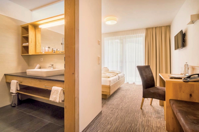 Hotel Almhotel Kärnten