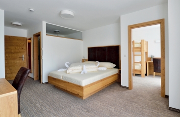 Almhotel K�rnten ****