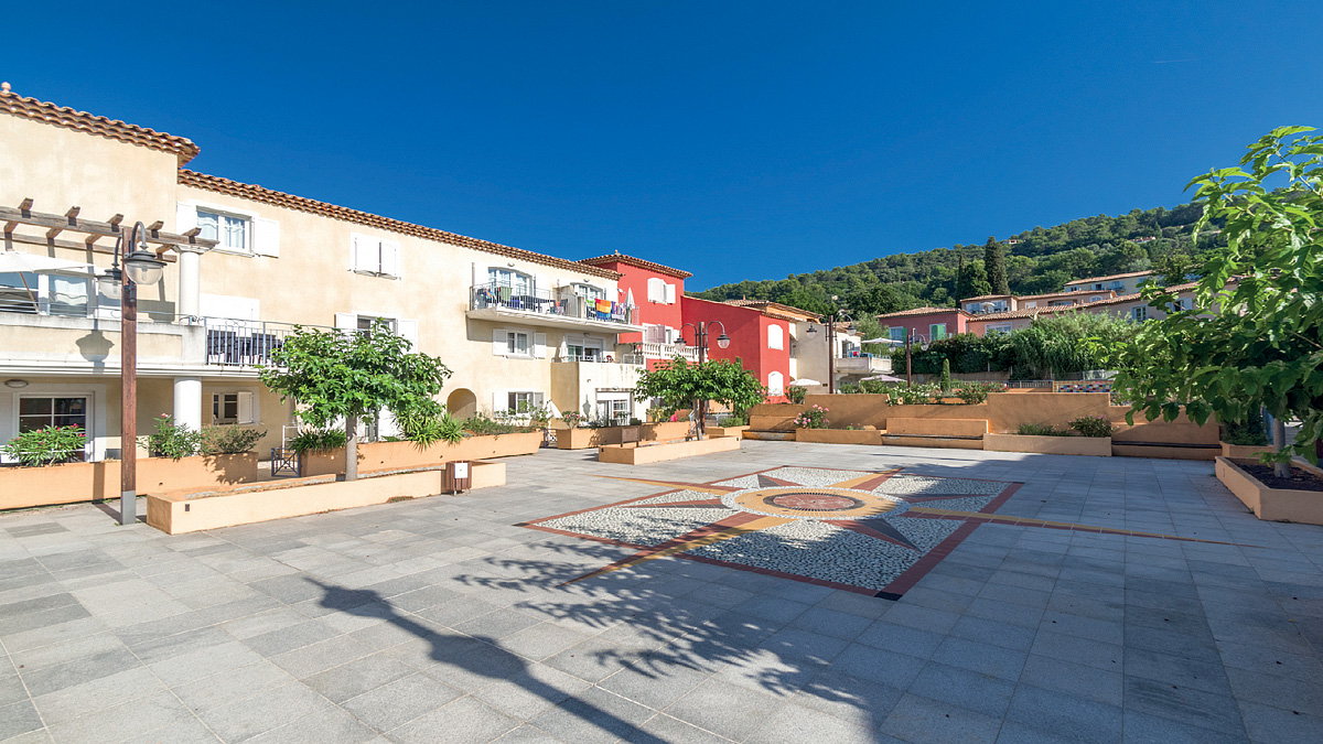 Residence Domaine De Camiole 13