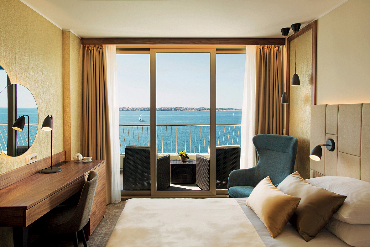 Grand Hotel Bernardin 2