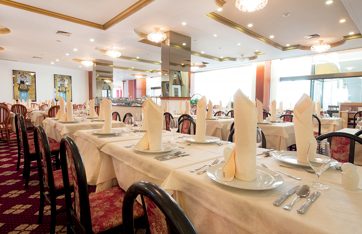 Grand Hotel Bernardin 14