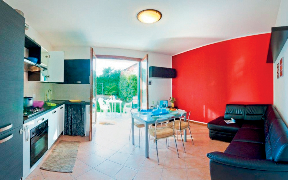 Villaggio Dei Fiori 18