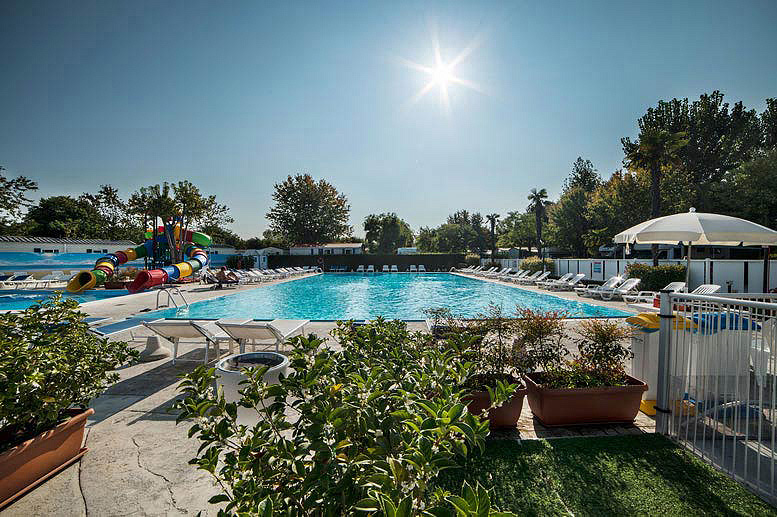 Camping Butterfly Village 14